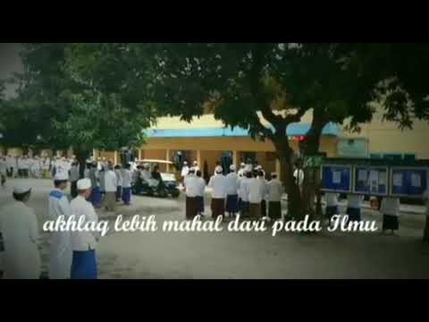 MasyaAllah!!! Beginilah Adab Seorang Santri Terhadap Gurunya || Ponpes Salafiyah Syafi'iyah Sukorejo