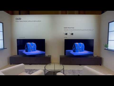 Samsung 2024 QD-OLED (S95D): Anti-glare vs. glossy