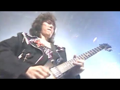 FENCE OF DEFENSE/CHAIN REACTION