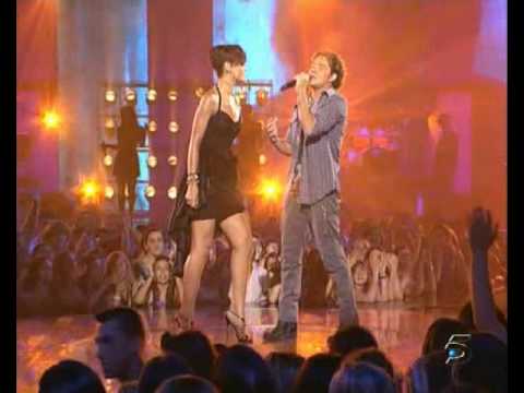 Rihanna and David Bisbal-Hate that I love you