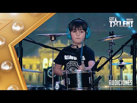 ¡Este pequeño la rompió con la batería y nos robó el corazón! | Audiciones 1 | Got Talent Uruguay