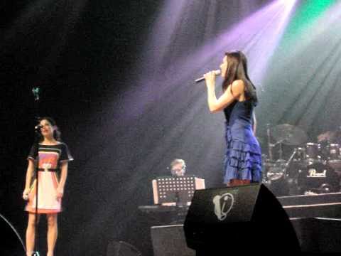 Renée van Wegberg en Suzan Seegers met "For Good" uit  Wicked!!!!