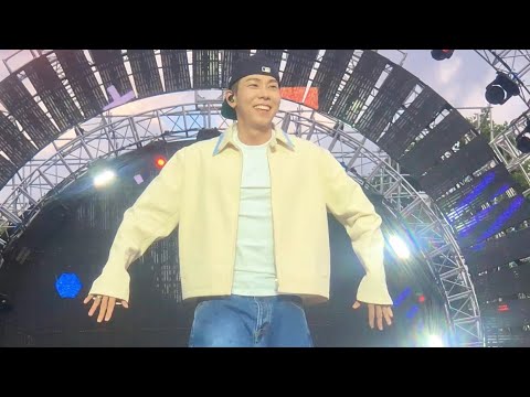 로꼬 (Loco) & 화사 (Hwa Sa) - 'Lemon' LIVE Front Row | MIK FESTIVAL LONDON 220731