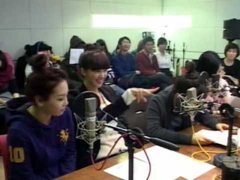 Sooyoung , SeoHyun (SNSD) reflex @ Byulbam 9/12 Mar19.2010 GIRLS' GENERATION