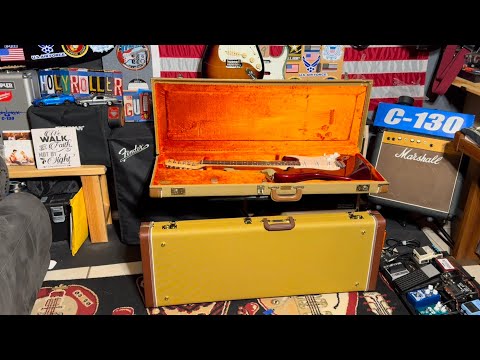 FENDER G&G Tweed case 2000s & Fender Classic case 2020s