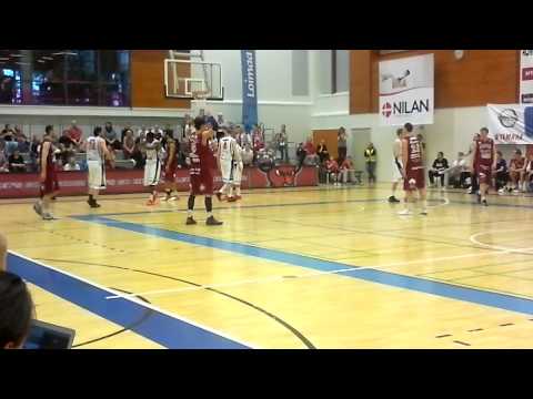 Loimaa, Nilan Bisons-Salon Vilpas 81-75, 18.4.2013 Bisons välieriin!