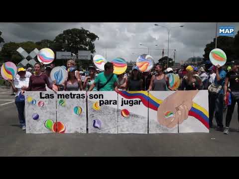 الفنزويليون يتظاهرون مجددا للمطالبة برحيل نيكولاس مادورو