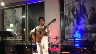 "Dahil Sa Isang Bulaklak" performed by Florante Aguilar