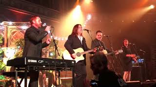 London- Indoor Garden Party Union Chapel-