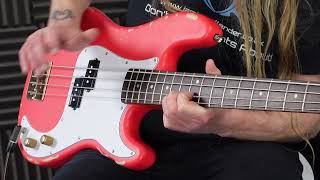 Video thumbnail for Vintage® ICON V4MRFR Bass by Vintage Guitars