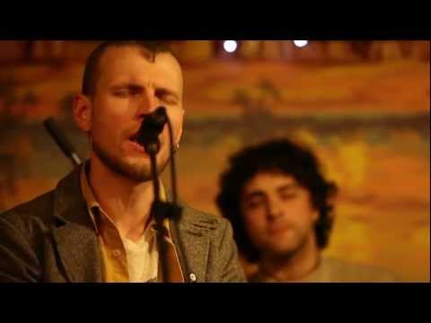 Spieleband-Come Away to Sea( live)