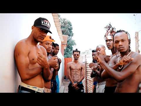 Pai Banana ft Kocksy - Corrente (Brevemente Original)