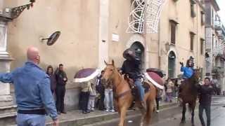 preview picture of video 'Festa San Giorgio 2013 Piana degli Albanesi - Sfilata dei Cavalli'