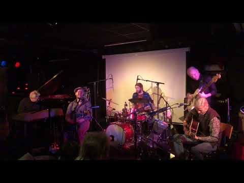 Zilverzurf-Mantra Sessions Nefertiti Gothenburg IPhone8+ ShureMV88 Condencer Microphone for IOS