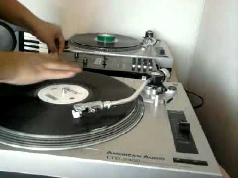 DJ VILAZ SESIÓN DE SCRATCH - (beat de still d.r.e de Dr. Dre con Snoop Dogg)