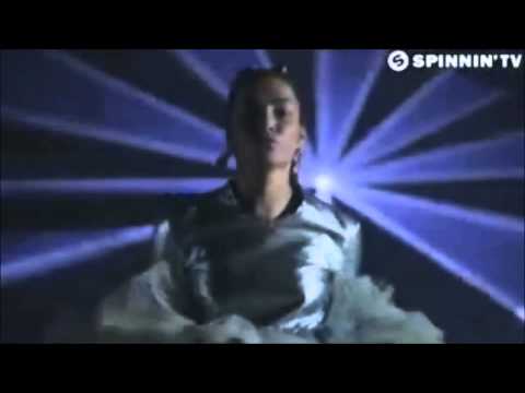 Wrecking Ball - Miley Cyrus (Remix Uncontrolled Control)