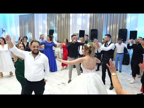 Klodian Gjondrekaj Live ."Surprize per çiftin,kenga e familjes"