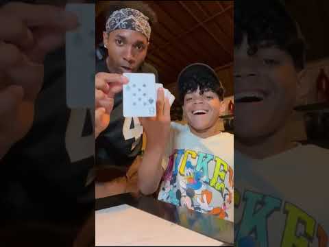 El niño del agua de oro. y Raynerelmago