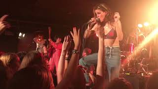 Hinds - Davey Crockett (Thee Headcoatees cover) [live HD]