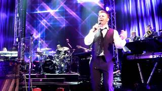 Gary Barlow - Wondering - GB40 20/01/11