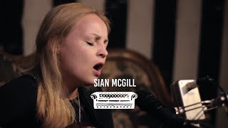 Sian Magill - The Wanderer | Ont' Sofa Live at Tipsy Bar