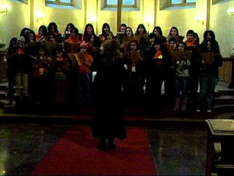 Emmeleia Choir -  To koritsaki me ta spirta (by Haris ke Panos Katsimixas)