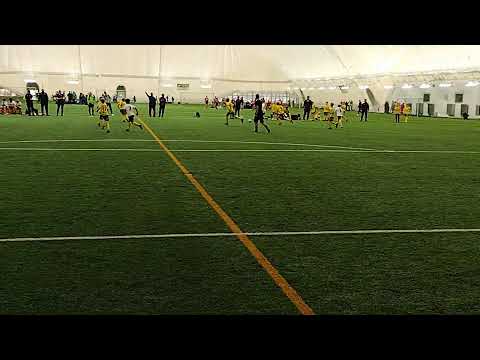 KuPS Keltainen/B - KuPS Musta/B