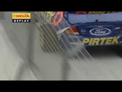 V8 Supercars Flashback - Marcos Ambrose Loses a Wheel (Canberra 2001)