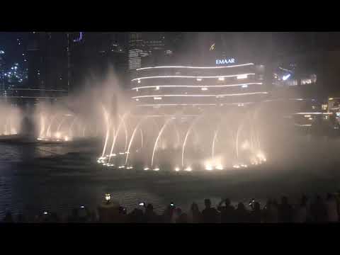 Amazing Dancing fountain show in Dubai  Burj Khalifa