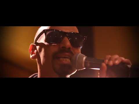 REINA CEDELLA - ESTRELLADOS