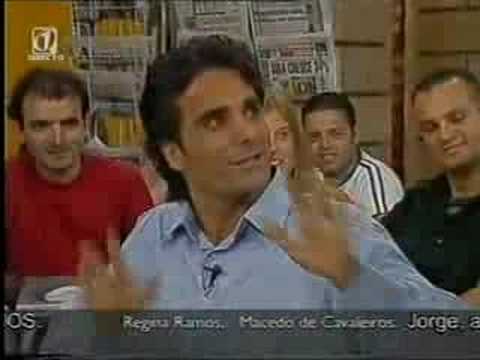 Nazzaryn Navarro com Manuel Luís Goucha e Roberto Leal