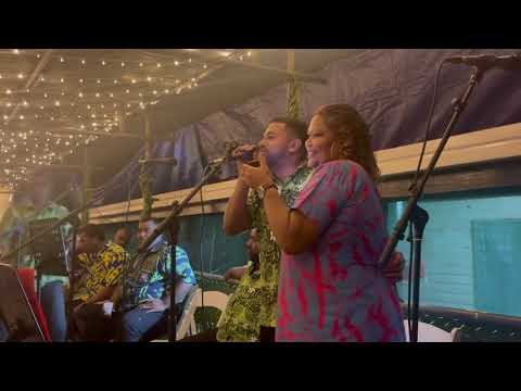 Leba Boi Yawa E Lomai Nasau - Noqu Ka Talei (Live)