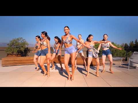 Kuku-Cha Ku-Cha - La Charanga 76 | Salsa Dance Video