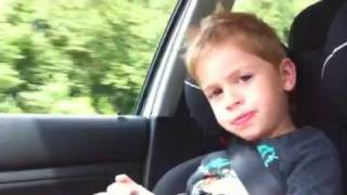 KLEINER JUNGE SINGT Such a surge. Jetzt ist gut von Damian