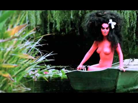The voluptuous horror of Karen Black - How do you watch the world