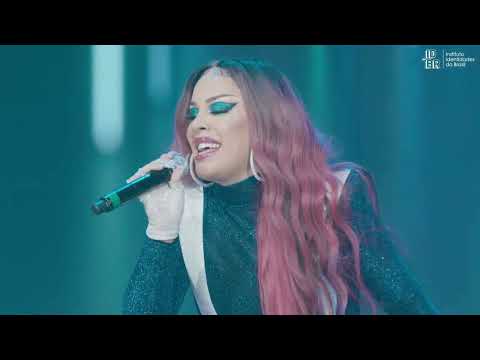 Gloria Groove canta Let's Groove | Prêmio Sim à Igualdade Racial 2021