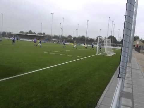 Berghem Sport 7 (zo) vs. HVCH 10 (zo) 22-9-2013 13:58