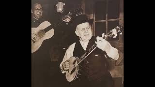 Uncle Dave Macon and Dorris - Night Train to Memphis (1947)