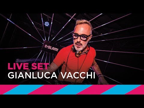 Gianluca Vacchi (DJ-set LIVE @ ADE) | SLAM!