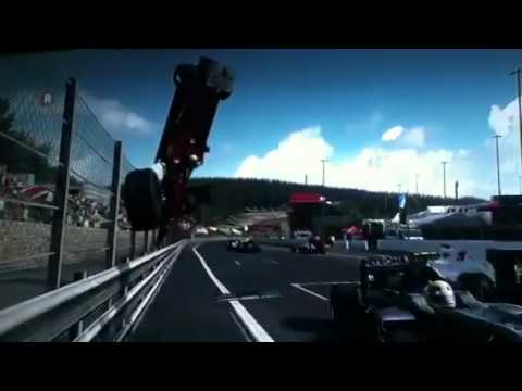 Huge F1 crash