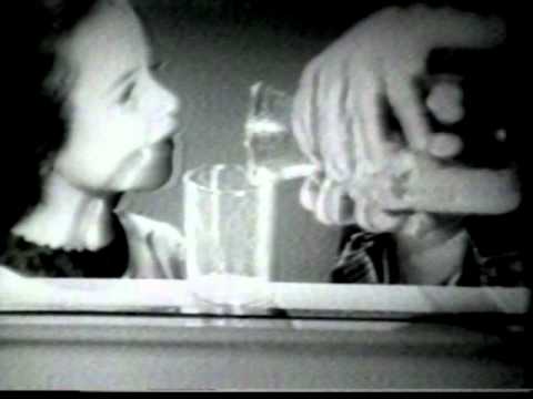 Dixie Cups 1964 ad "Kitchen Dispenser" :60, from Georgia-Pacific