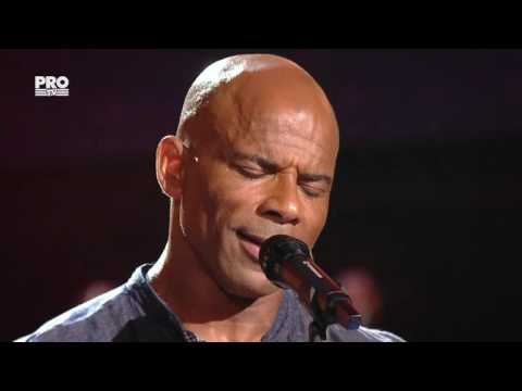 Howard Dell - Get Here | Auditiile pe nevazute | Vocea Romaniei 2016