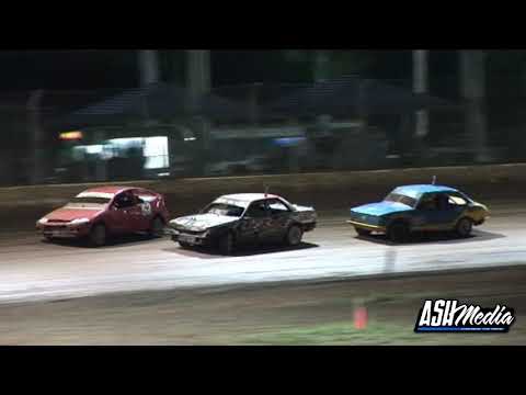 4 Cylinder Sedans: A-Main - Maryborough Speedway - 12.04.2009