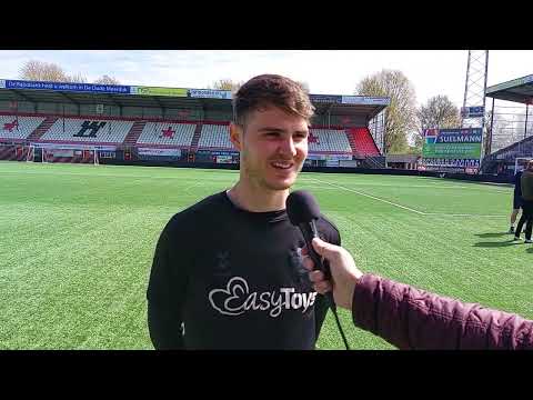Jari Vlak voor de wedstrijd FC Emmen - Roda JC
