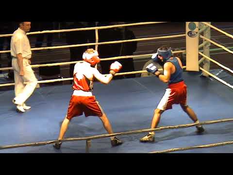 56 кг Буценко Николай Донецк + Алаев Мураз Запорожье, Ч-т Украины по боксу 23.03.2011 г  Харьков