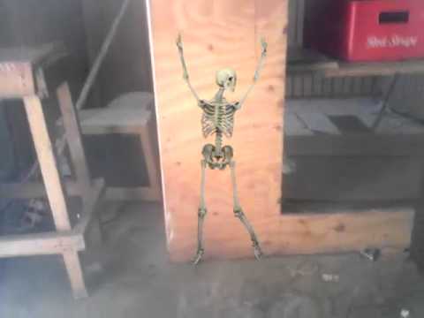 Real skeleton dance