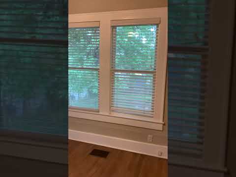 2/1 home in Travis Heights property video