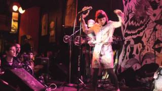 Little Dragon Peforms &quot;Wink&quot; at Nectar Lounge