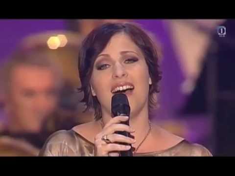 Nuška Drašček - Samo nasmeh je bolj grenak