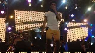 Childish Gambino - sweatpants (live)